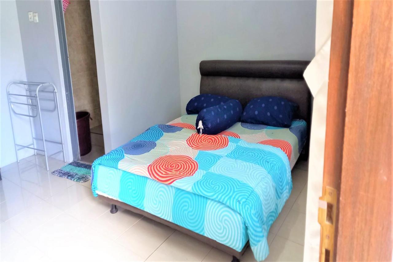 Nabila Syar'i Guest House Padalarang Luaran gambar